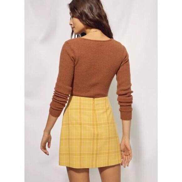 Aritzia Renee Plaid A-Line Mini Skirt Size 00 Yellow - Picture 3 of 7